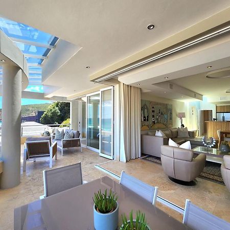 Waves Of Grace Seafront Villa Herolds Bay Exteriör bild